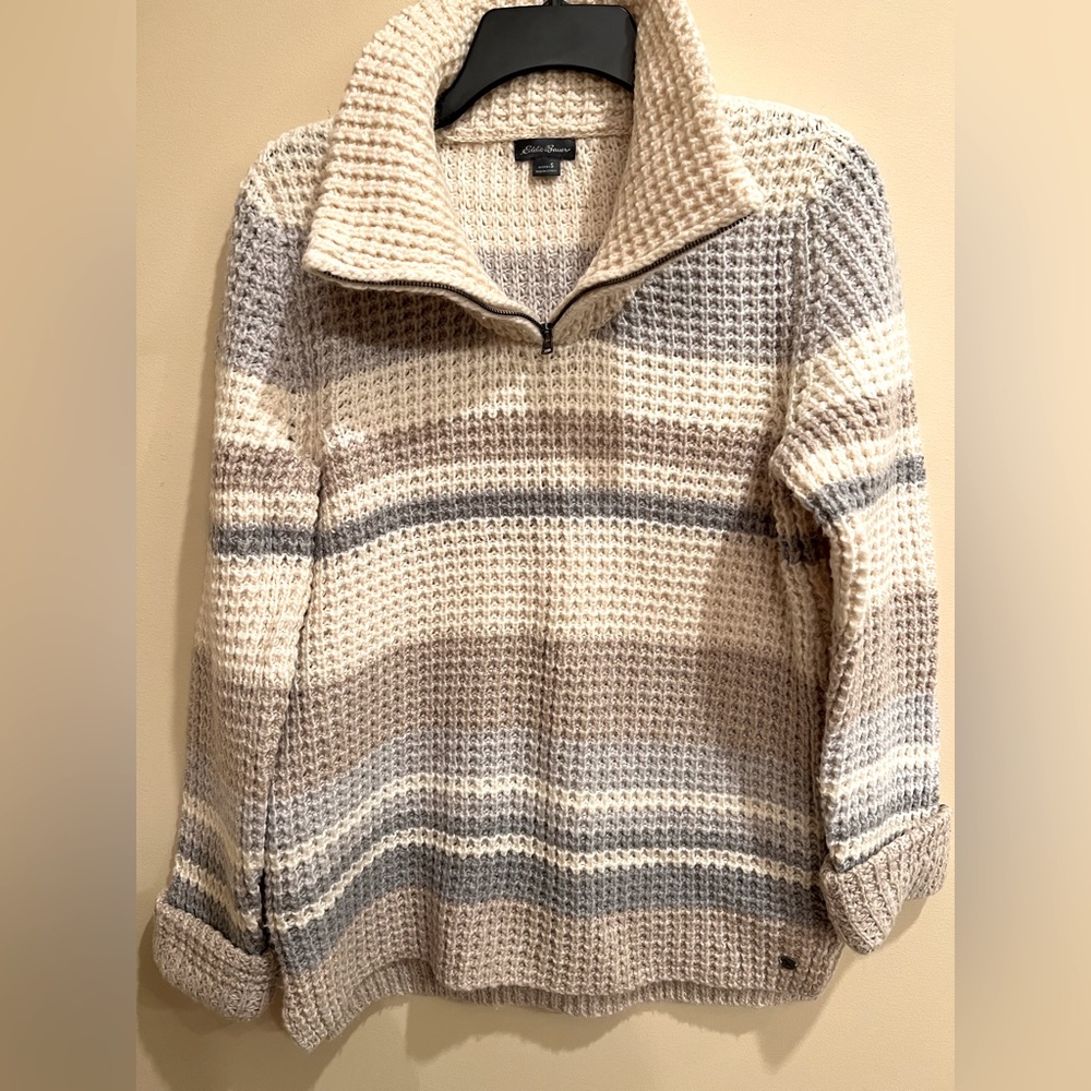 Eddie Bauer 3/4 zip front sweater S